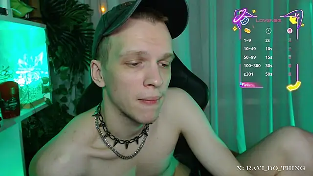 frozen boy online show from December 15, 4:55 pm