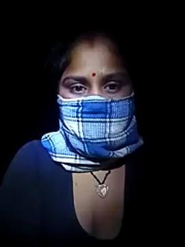 Sheema tyagi online show from October 21, 10:43 pm