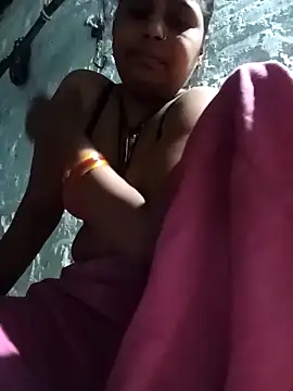 Sheema tyagi online show from November 3, 8:21 pm