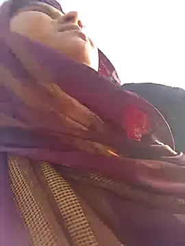 Sheema tyagi online show from November 10, 10:14 am