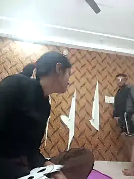 romantic couple1 online show from November 23, 1:38 am