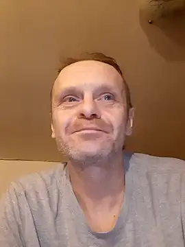 Snapshot of Kuba_Gd chatting on February 3, 3:53 am Kuba Gd online show from February 3, 3:53 am