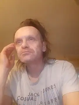 Snapshot of Kuba_Gd chatting on February 8, 7:37 am Kuba Gd online show from February 8, 7:37 am