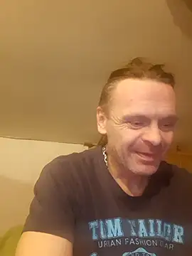 Snapshot of Kuba_Gd chatting on February 11, 12:17 am Kuba Gd online show from February 11, 12:17 am