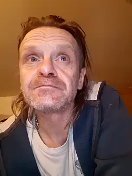 Snapshot of Kuba_Gd chatting on February 12, 4:00 pm Kuba Gd online show from February 12, 4:00 pm