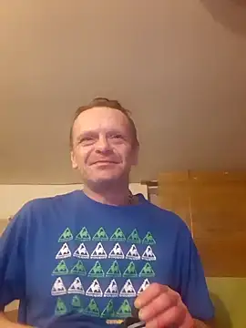 Snapshot of Kuba_Gd chatting on February 19, 4:55 am Kuba Gd online show from February 19, 4:55 am