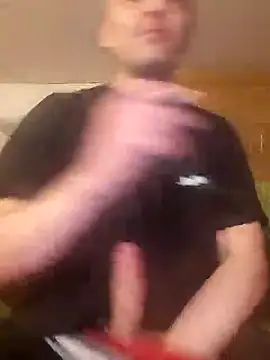 Snapshot of Kuba_Gd chatting on February 19, 8:41 pm Kuba Gd online show from February 19, 8:41 pm