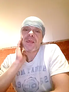 Snapshot of Kuba_Gd chatting on September 27, 1:54 am Kuba Gd online show from September 27, 1:54 am