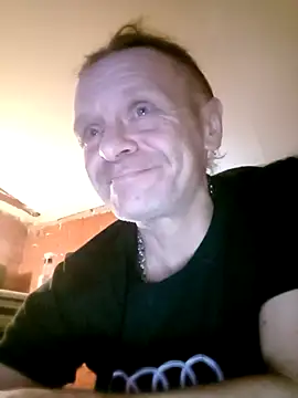 Snapshot of Kuba_Gd chatting on October 2, 10:39 pm Kuba Gd online show from October 2, 10:39 pm