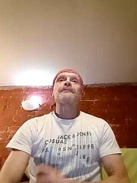 Snapshot of Kuba_Gd chatting on October 8, 3:26 am Kuba Gd online show from October 8, 3:26 am