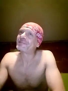 Snapshot of Kuba_Gd chatting on October 22, 12:11 am Kuba Gd online show from October 22, 12:11 am