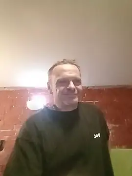 Snapshot of Kuba_Gd chatting on November 10, 3:22 pm Kuba Gd online show from November 10, 3:22 pm