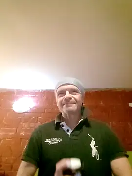 Snapshot of Kuba_Gd chatting on November 14, 12:15 pm Kuba Gd online show from November 14, 12:15 pm