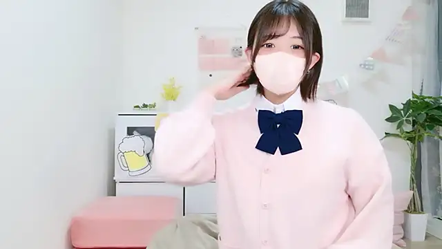 Hinata Sun online show from September 23, 9:45 am