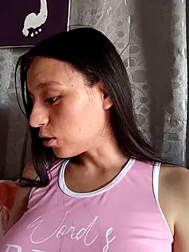 Snapshot of Lahila_ chatting on November 24, 2:28 pm Lahila online show from November 24, 2:28 pm