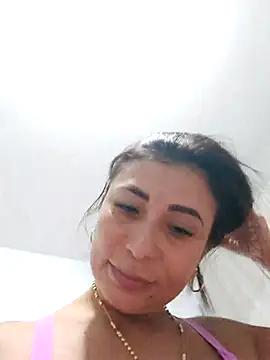 mia mancinii online show from October 16, 4:57 am