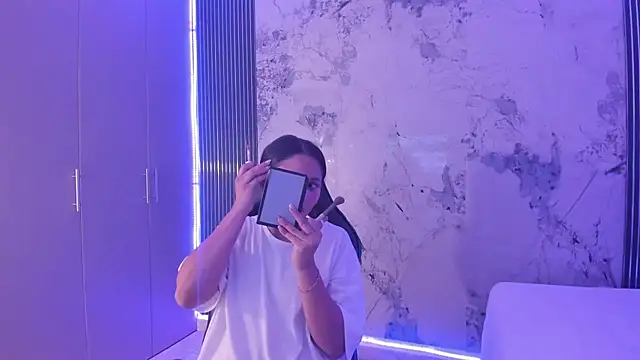 Laly Cherry  online show from September 9, 12:15 pm