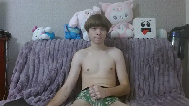 Snapshot of hilt_on_ chatting on October 21, 7:20 am hilt on online show from October 21, 7:20 am