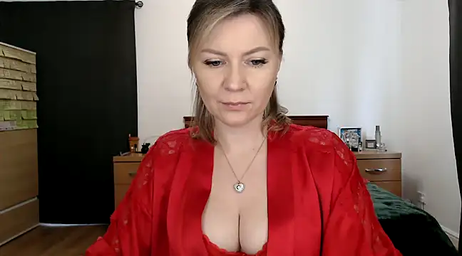 Snapshot of ParadiseAlina chatting on January 23, 2:50 pm ParadiseAlina online show from January 23, 2:50 pm