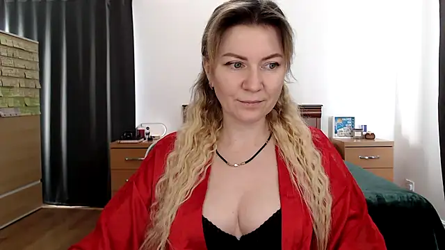 Snapshot of ParadiseAlina chatting on November 24, 1:55 pm ParadiseAlina online show from November 24, 1:55 pm