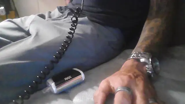 Snapshot of crassanova chatting on October 26, 7:20 pm crassanova online show from October 26, 7:20 pm