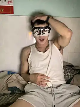 Snapshot of anhkiet_huang chatting on October 10, 2:27 pm anhkiet huang online show from October 10, 2:27 pm