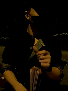 Snapshot of anhkiet_huang chatting on November 3, 1:45 pm anhkiet huang online show from November 3, 1:45 pm