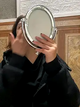 Lonnina online show from November 5, 7:30 am