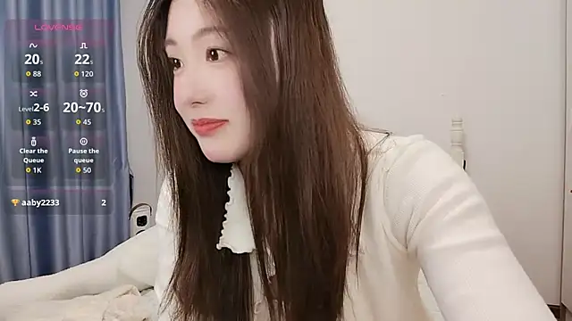 Snapshot of Luna_868 chatting on November 14, 5:55 pm Luna 868 online show from November 14, 5:55 pm