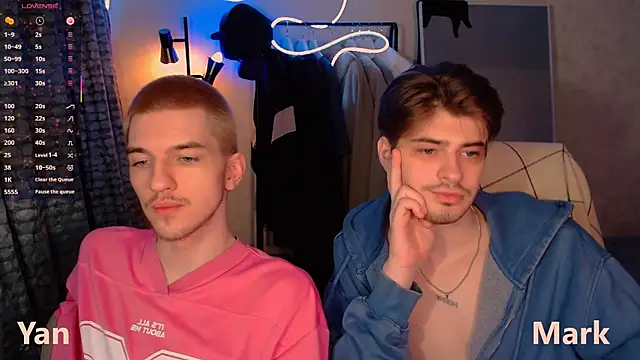 itsyanbb online show from November 20, 6:18 pm