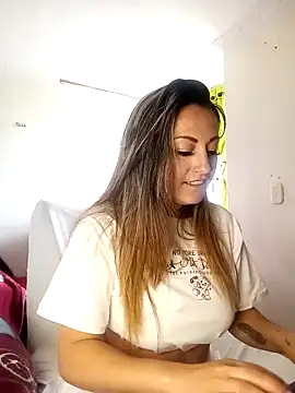 Snapshot of -AngelNova- chatting on September 14, 9:03 pm -AngelNova- online show from September 14, 9:03 pm