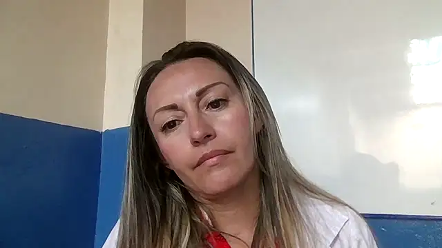 Snapshot of -AngelNova- chatting on November 13, 1:21 pm -AngelNova- online show from November 13, 1:21 pm