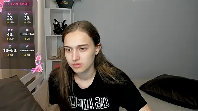 Snapshot of Alisa__Kelly chatting on September 9, 1:05 am Alisa Kelly online show from September 9, 1:05 am