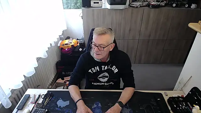 Snapshot of randyandy67 chatting on December 18, 12:00 pm randyandy67 online show from December 18, 12:00 pm