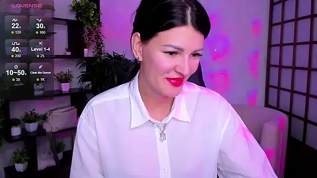 O1d Lady online show from September 22, 8:49 am