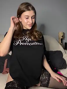 Snapshot of Playboy_Lou8 chatting on October 18, 4:08 pm Playboy Lou8 online show from October 18, 4:08 pm