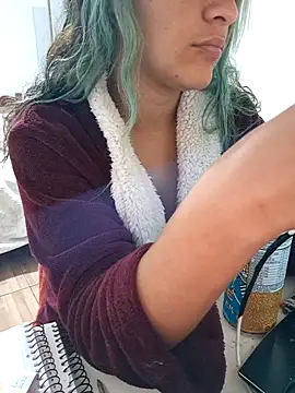 Snapshot of euahotmarii20 chatting on October 25, 5:26 am euahotmarii20 online show from October 25, 5:26 am