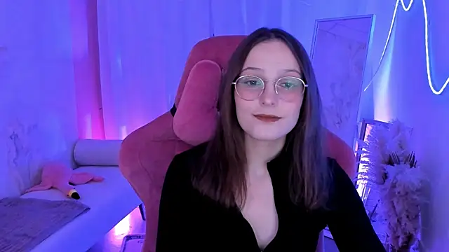 JenniferKiim online show from November 29, 11:35 am