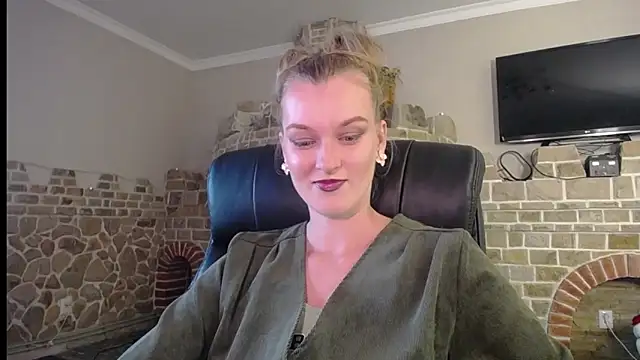 MysticVenus  online show from September 16, 2:51 pm