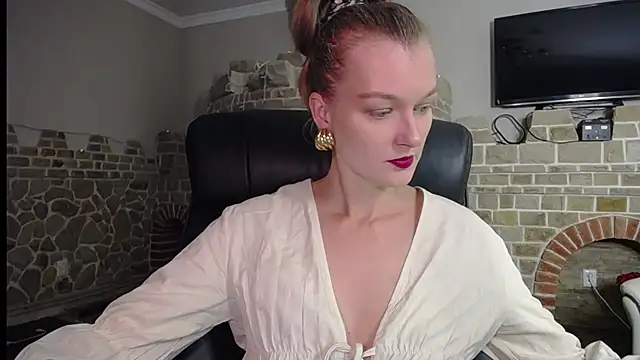 MysticVenus  online show from September 24, 6:39 am