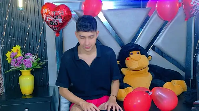 Snapshot of Kygo_Williams chatting on September 11, 1:33 pm Kygo Williams online show from September 11, 1:33 pm