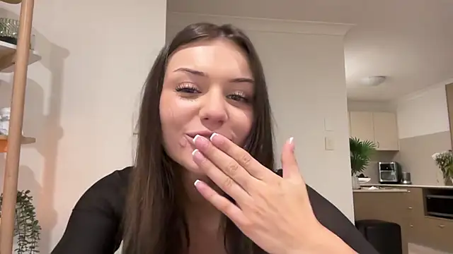 Snapshot of cassiess1 chatting on October 14, 11:16 pm cassiess1 online show from October 14, 11:16 pm