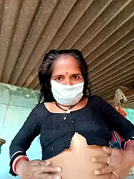 Snapshot of Hot-honi chatting on October 8, 4:10 am Hot-honi online show from October 8, 4:10 am