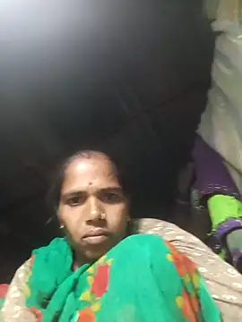 Snapshot of Hot-honi chatting on November 9, 12:25 pm Hot-honi online show from November 9, 12:25 pm