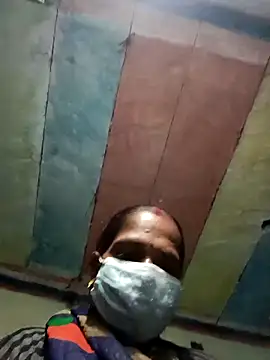 Snapshot of Hot-honi chatting on November 11, 1:11 pm Hot-honi online show from November 11, 1:11 pm