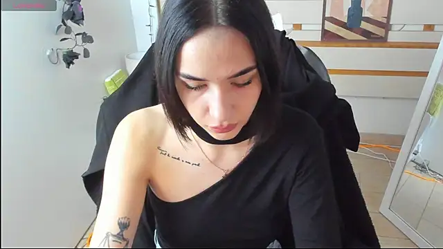 Snapshot of Bella_Night4 chatting on November 25, 8:03 am Bella Night4 online show from November 25, 8:03 am