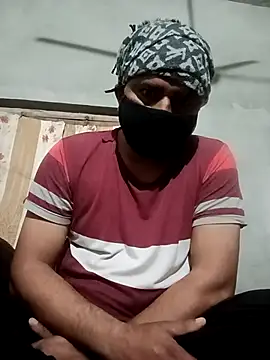 Snapshot of Manjit009 chatting on December 4, 5:10 pm Manjit009 online show from December 4, 5:10 pm