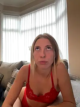 CheekyChelseaX online show from September 27, 4:01 pm