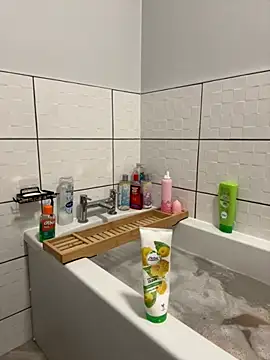 CheekyChelseaX online show from November 12, 6:30 pm