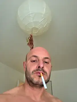 Snapshot of nono93100@xh chatting on November 22, 12:15 pm nono93100xh online show from November 22, 12:15 pm